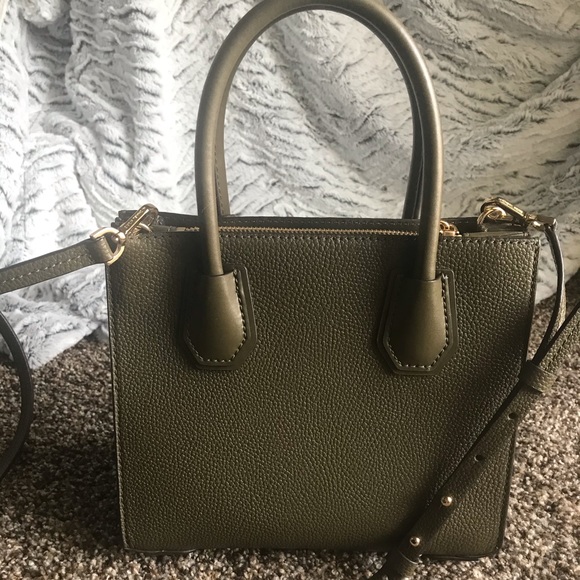 Michael Kors Mercer Pebbled Leather Crossbody - Picture 3 of 8